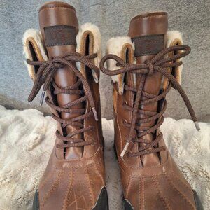 UGG Women's Adirondack II Waterproof Brown Leather & Suede Snow Boots - 6 - EUC